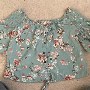 This shirt is a Rewind top and it’s a mint green. The material is so soft!